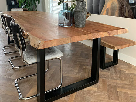 Boomstam tafel 250 x 90 cm