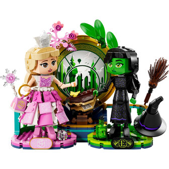 LEGO Wicked Elphaba en Glinda figuren