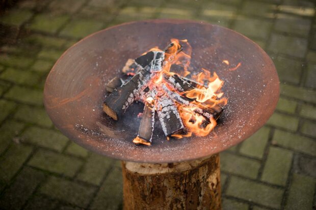 RedFire Fire Pit Logger Medium met houten standaard