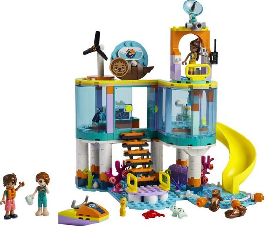 LEGO Friends Reddingscentrum op zee