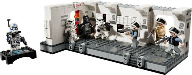 LEGO Star Wars Aan boord van de Tantive IV